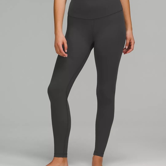 SOLD Lululemon 28” Align Leggings in Graphite Grey Size 4 - Picture 1 of 5